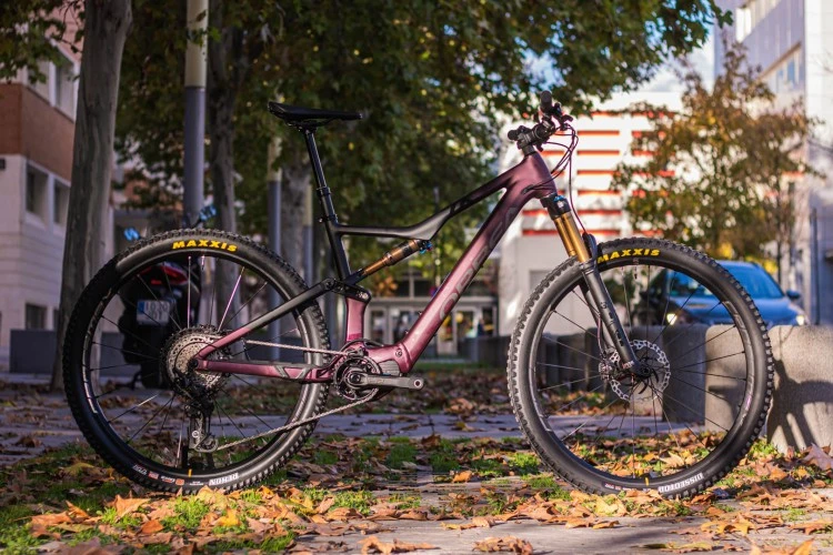 BICICLETA ELÉCTRICA TRAIL ORBEA RISE H10 2022 2 BICICLETA ELÉCTRICA TRAIL ORBEA RISE H10 2022 - Imagen 2