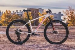 Bici Perfecta 6 MEGAMO BICICLETA MONTAÑA RÍGIDA NATURAL ELITE 05 2022