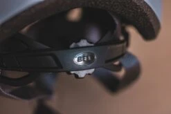 CASCO BELL TRACKER R MATTE BLACK UNICA -Bici Perfecta casco bell tracker r matte black unica 2