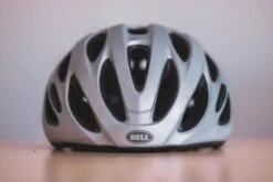 CASCO BELL TRACKER R MATTE SILVER UNICA -Bici Perfecta casco bell tracker r matte silver unica 3
